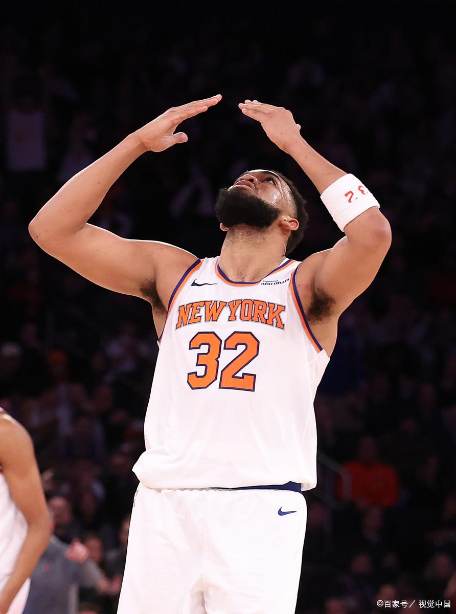 爵士逆转尼克斯豪取9连胜 新闻